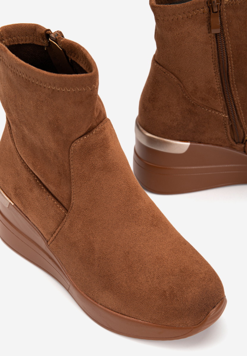 Camelové dámské tenisky na klínku Torino