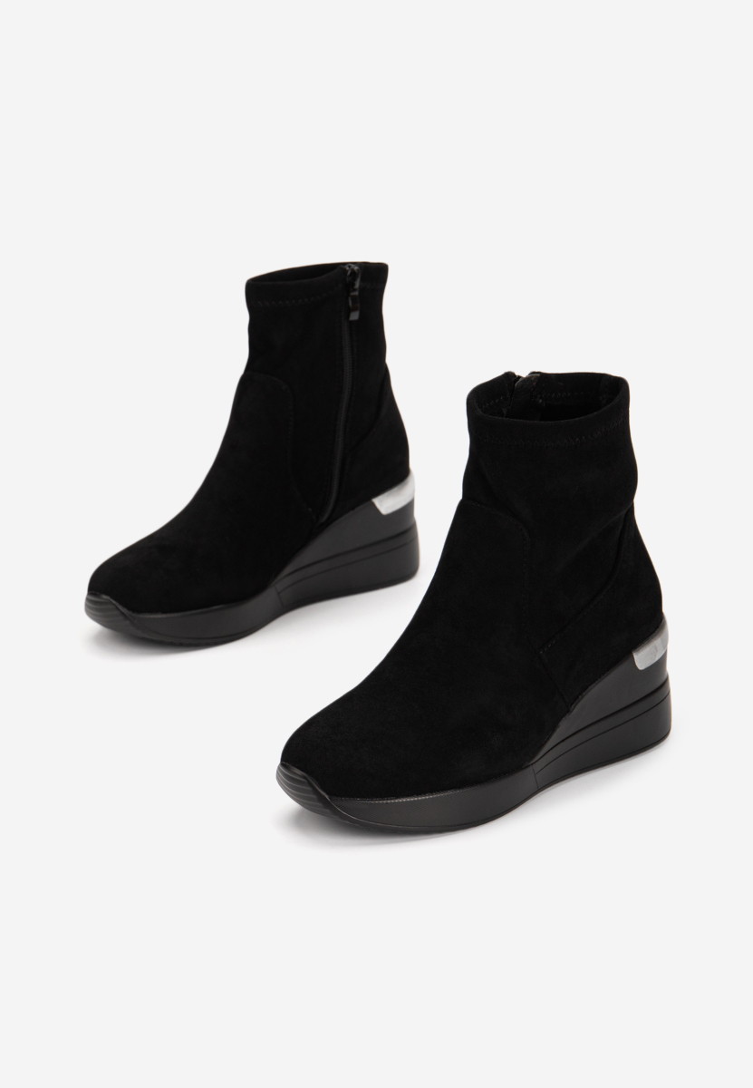 Černé dámské tenisky na klínku Torino