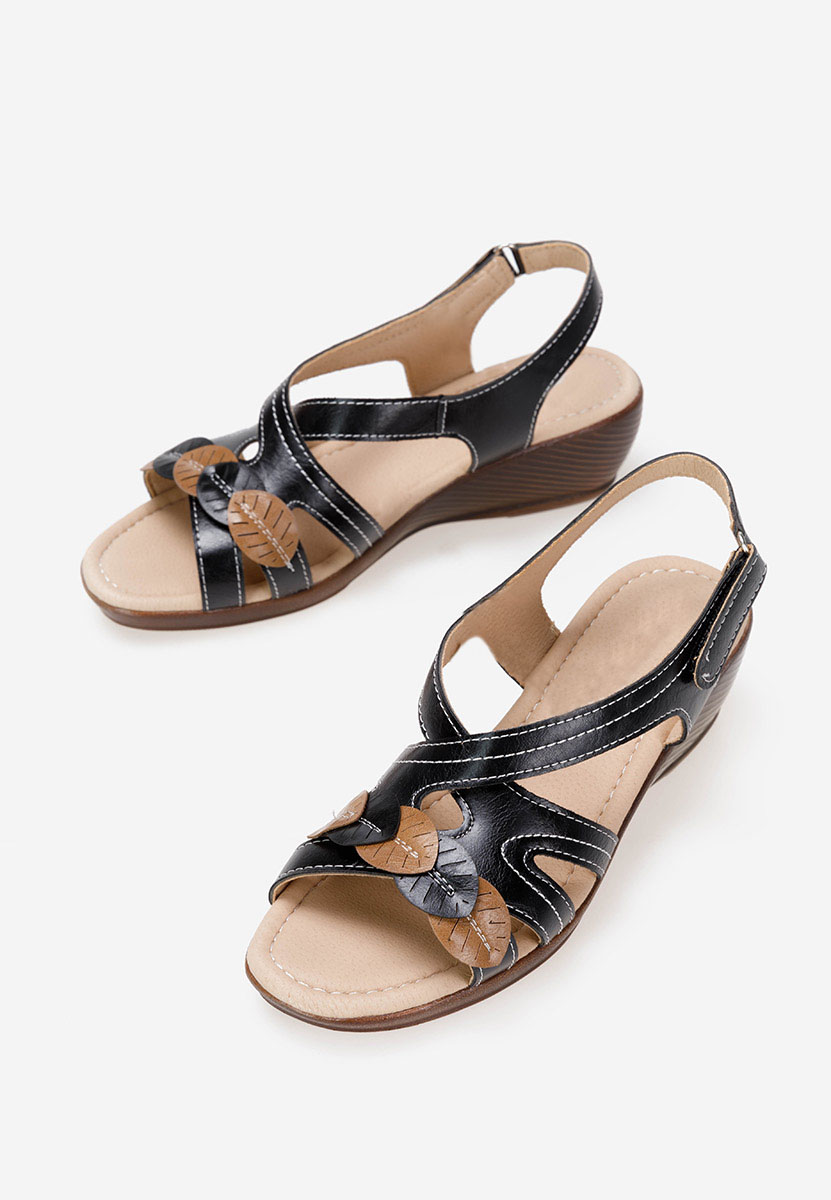 Černé sandály na klínku Meliana