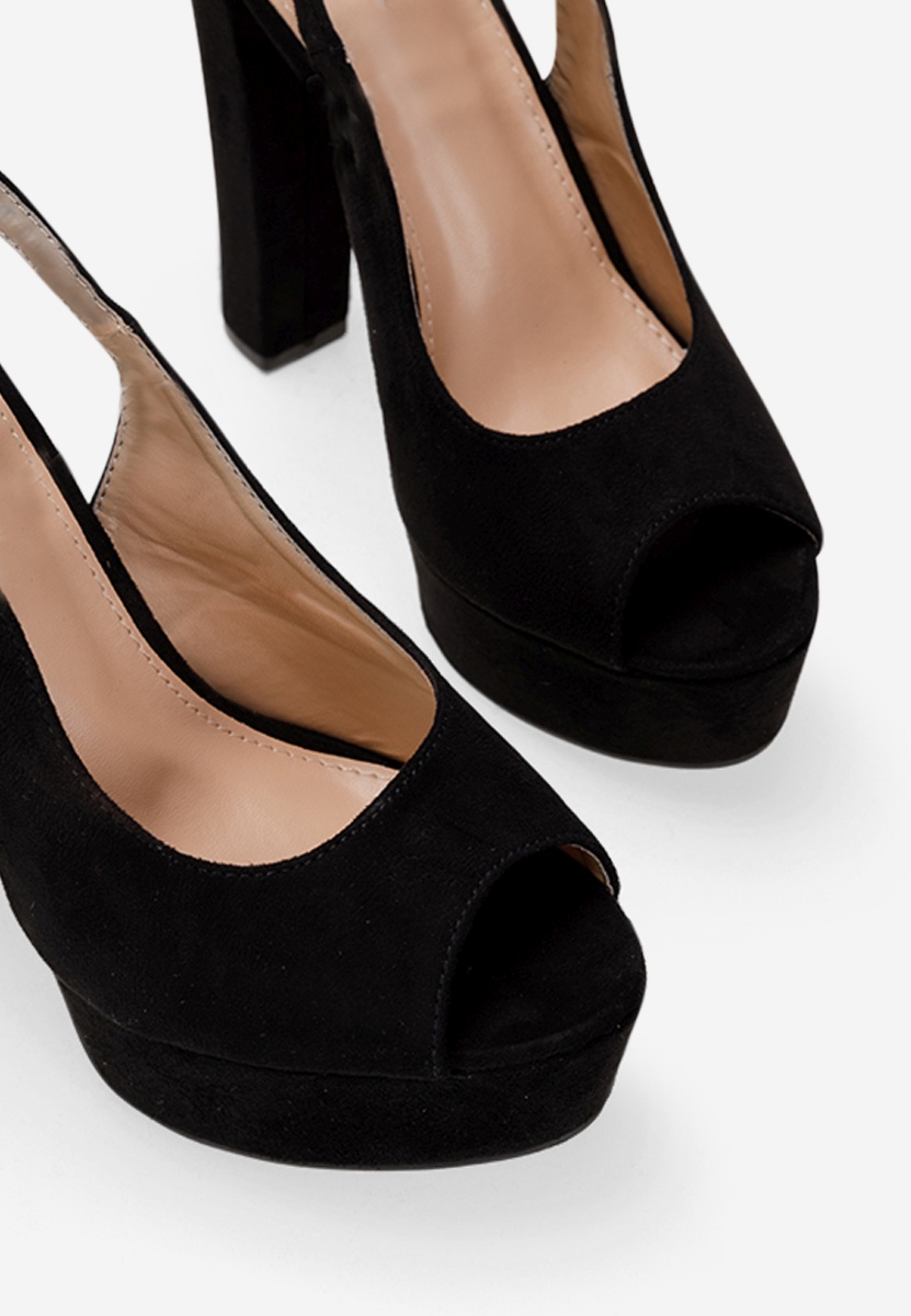 Černé sandály na vysokém podpatku Arabia