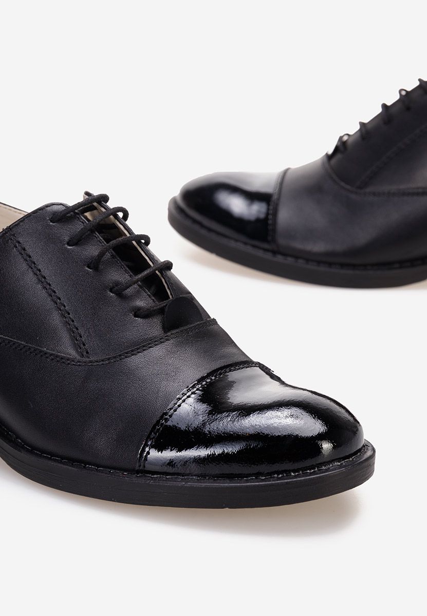 Černé dámské oxfordy Genave V2