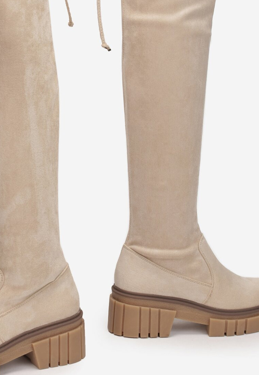 Béžové vysoké kozačky na plochém podpatku Dolaria