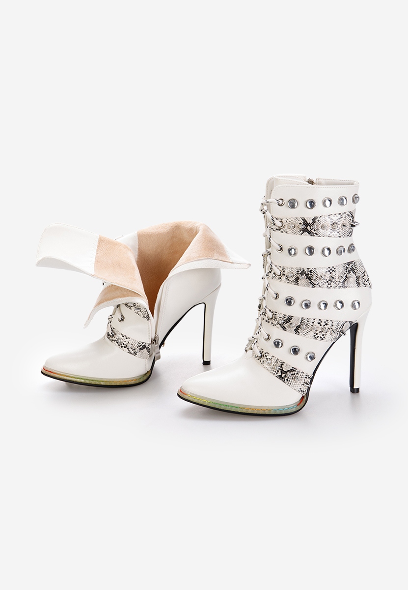 Bílé kotníkové boty na podpatku Juneila