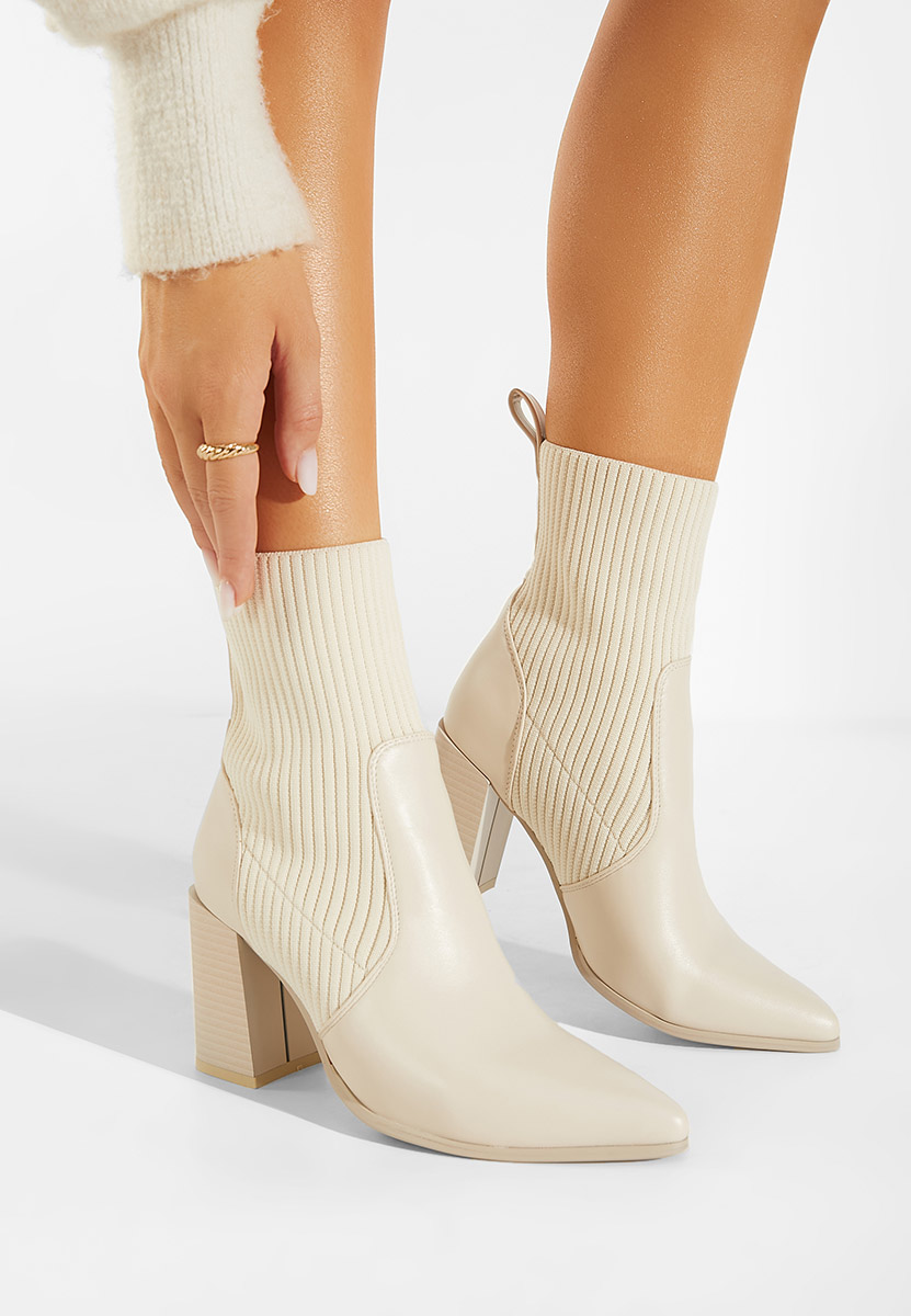 Béžové kotníkové boty na podpatku Vinuele