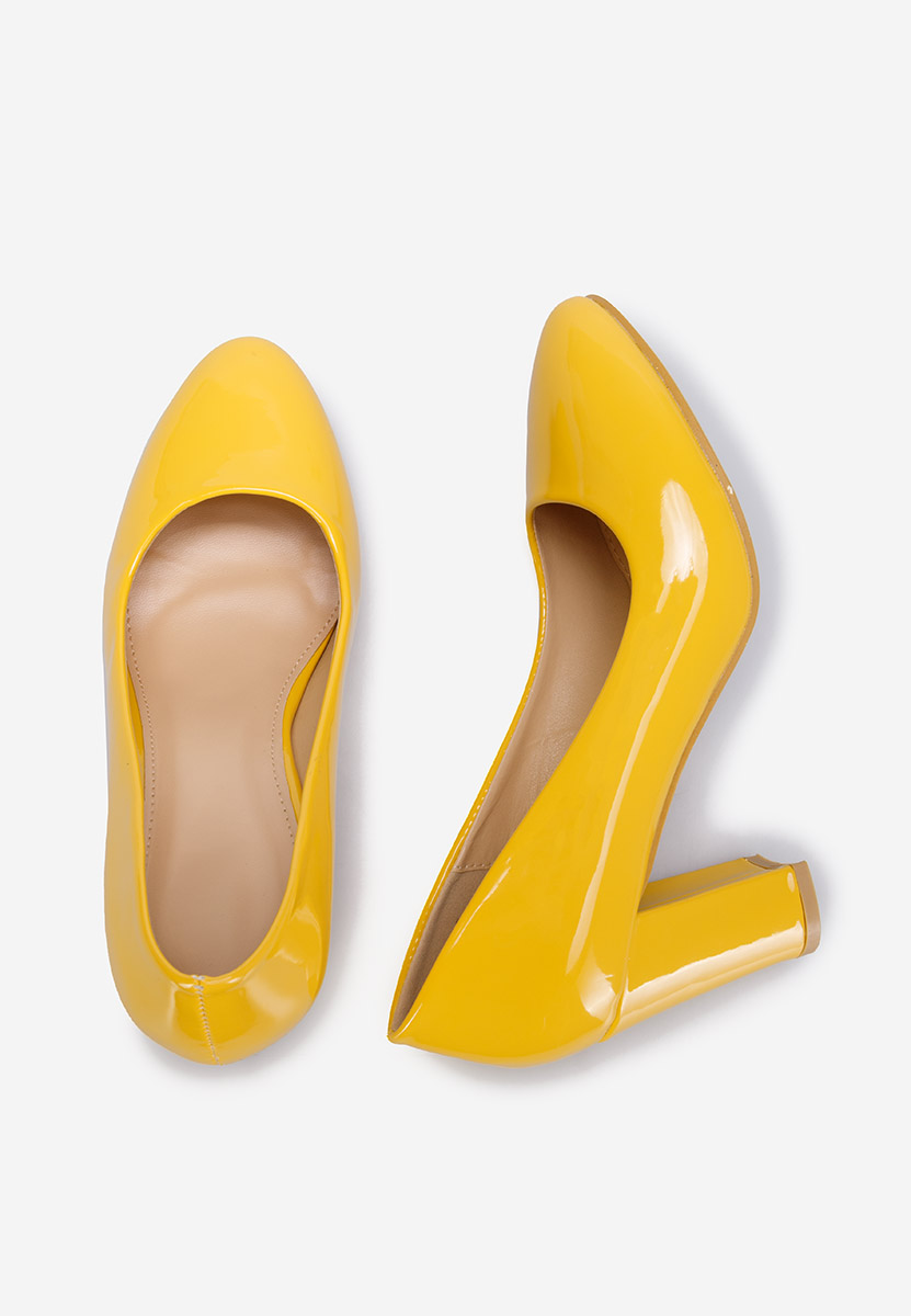 Žlutá lakované lodičky Chique