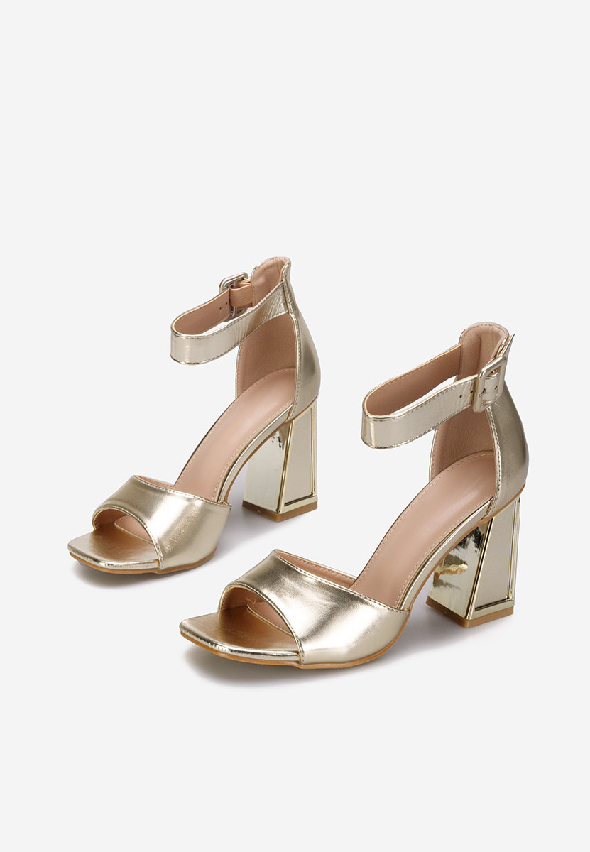 Zlaté dámské elegantní sandály Trisa