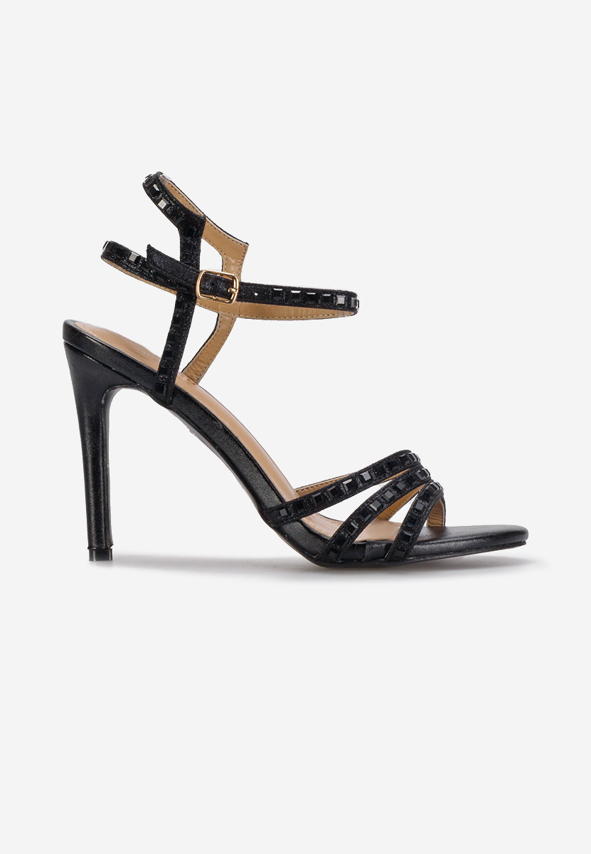 Černé sandály do špičky Dezma