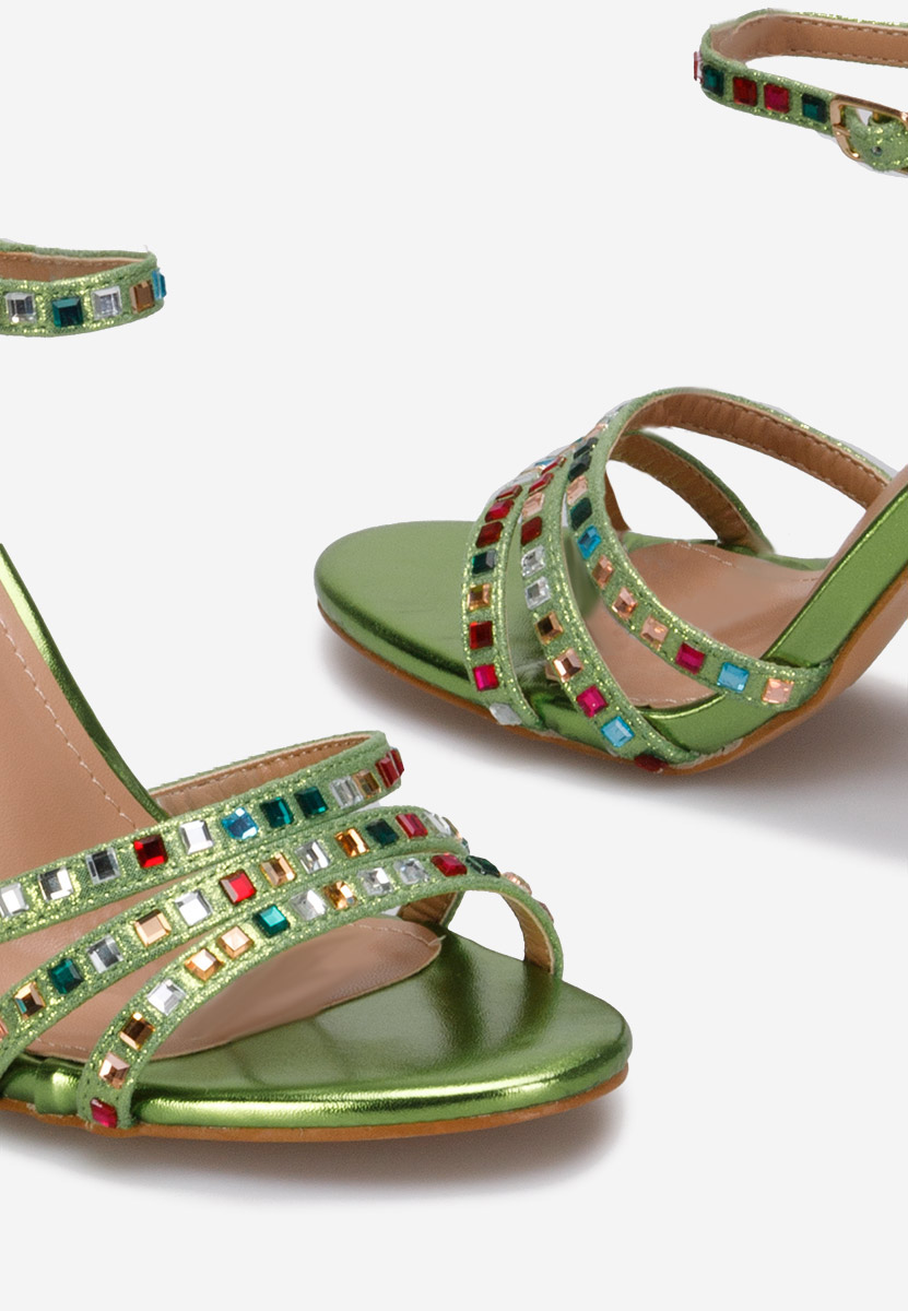 Zelené sandály do špičky Dezma
