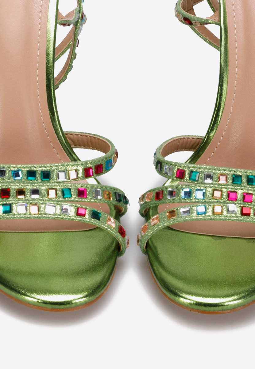 Zelené sandály do špičky Dezma