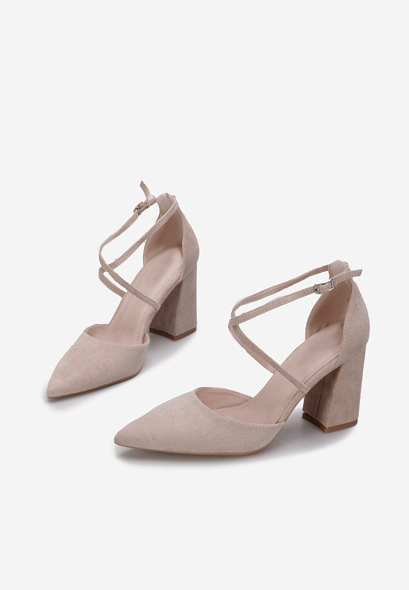 Béžové lodičky na hrubém podpatku Demitra