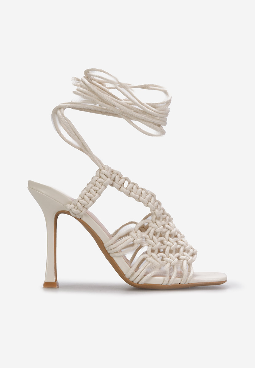 Béžové sandály do špičky Lilith