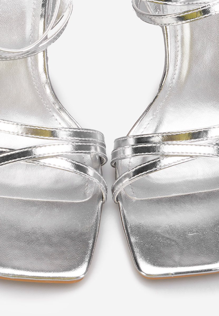 Stribrné sandály na podpatku Ayleen