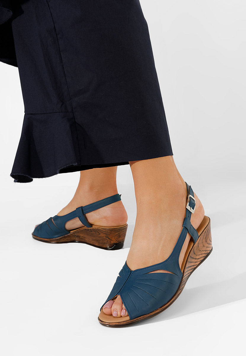 Tmavě modré kožené sandály Lovara