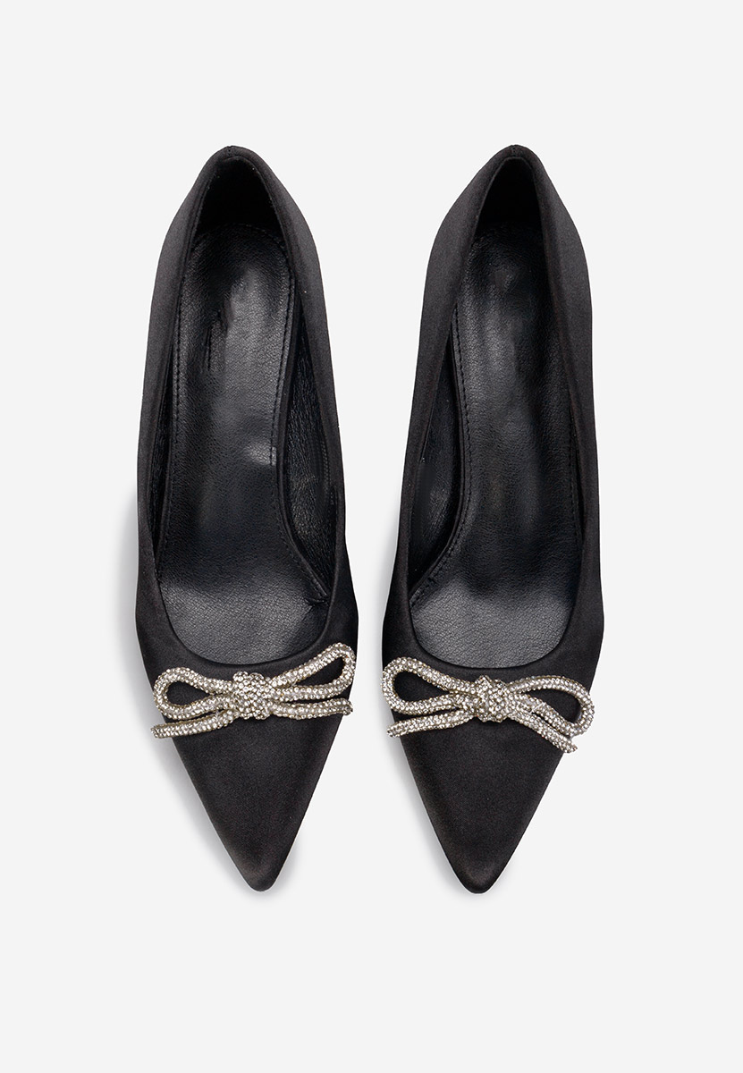 Černé lodičky na hrubém podpatku Abigale