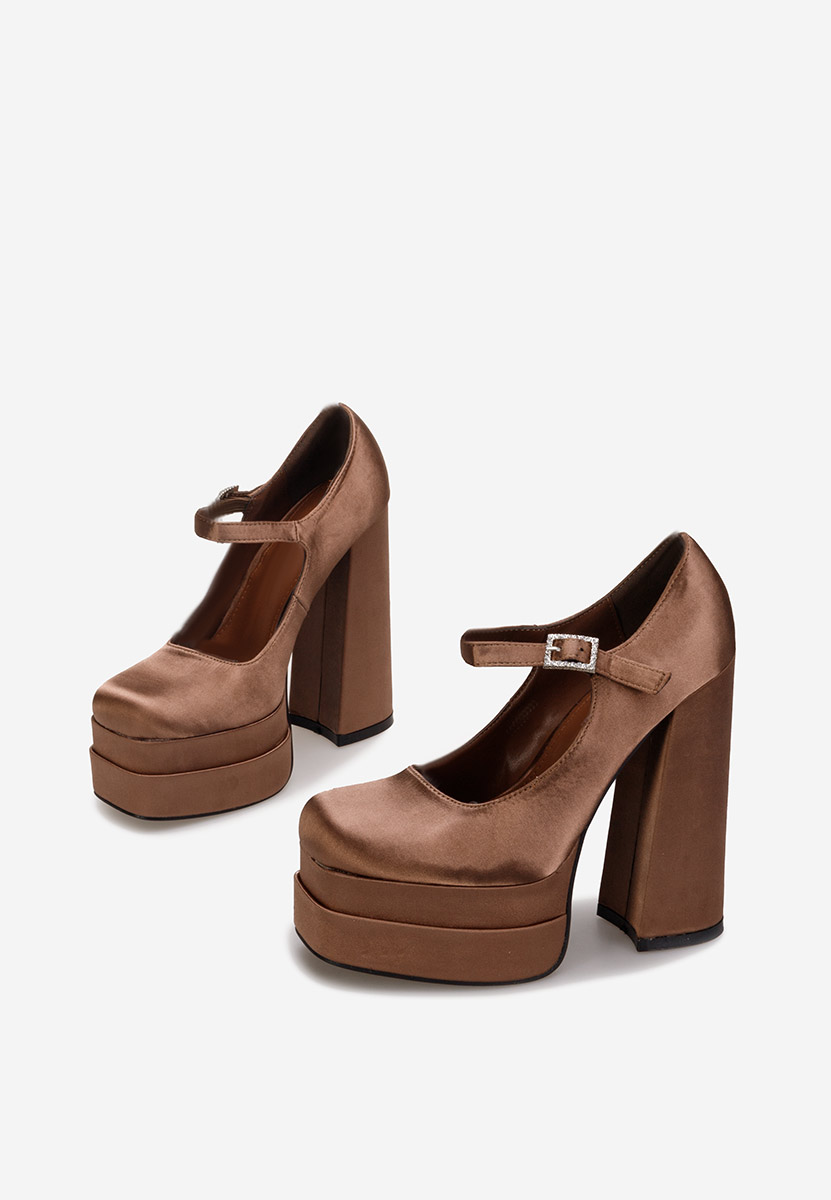 Hnedé lodičky s platformou Tixe