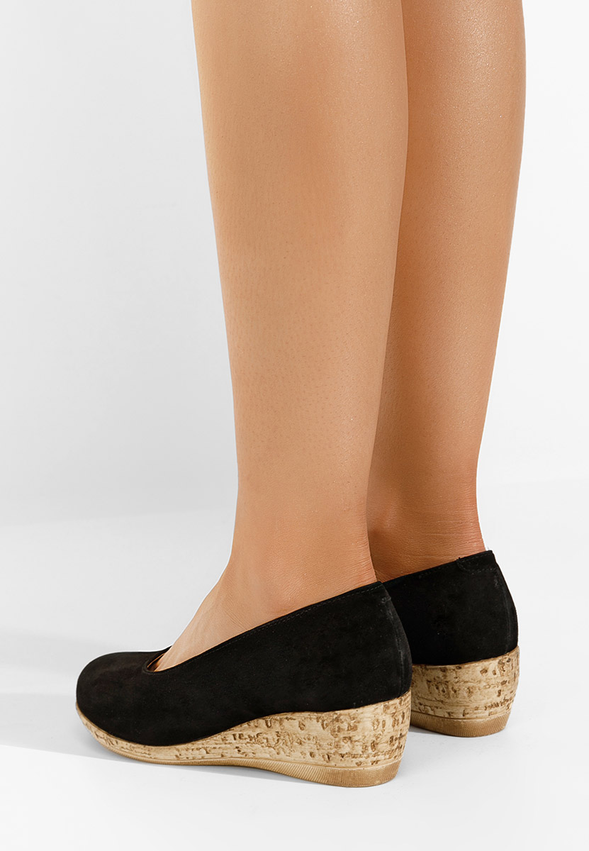 Černé lodičky na klínku Sonia