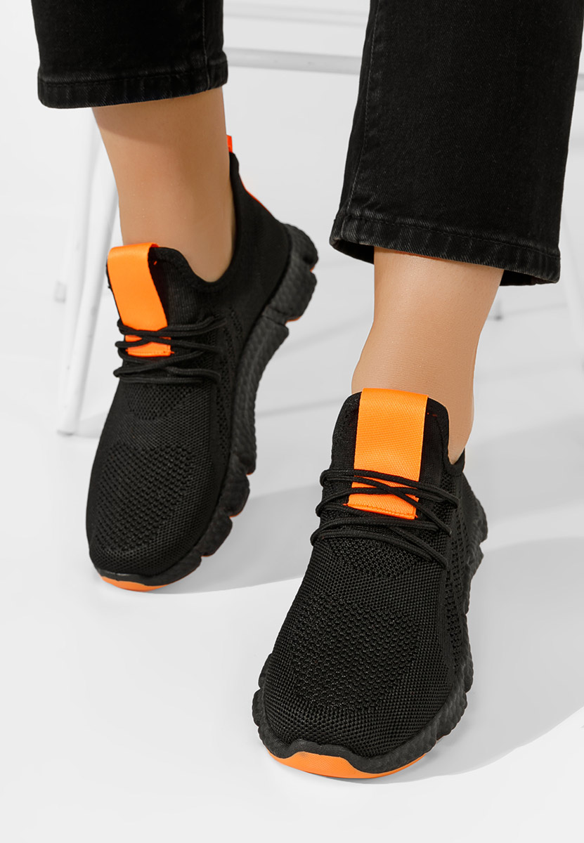 Černé sportovní boty dámské Saleda V5