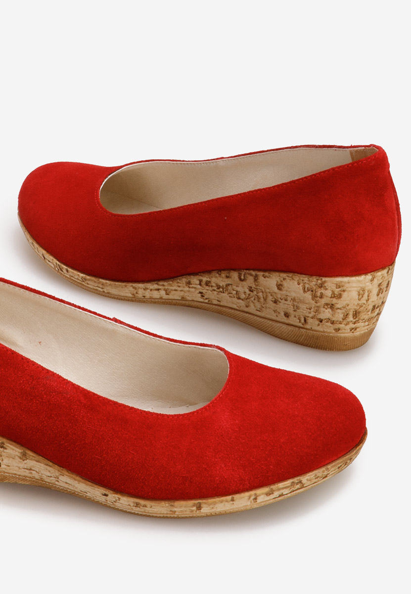 Červené lodičky na klínku Sonia