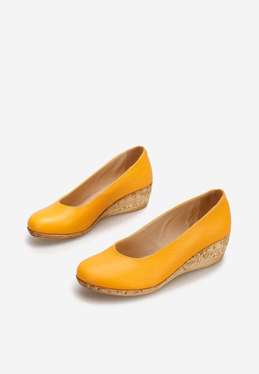 Žlutá lodičky na klínku Sonia V3