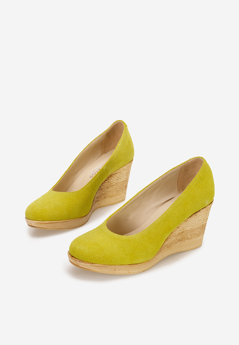 Žlutá lodičky na klínku Zola V3