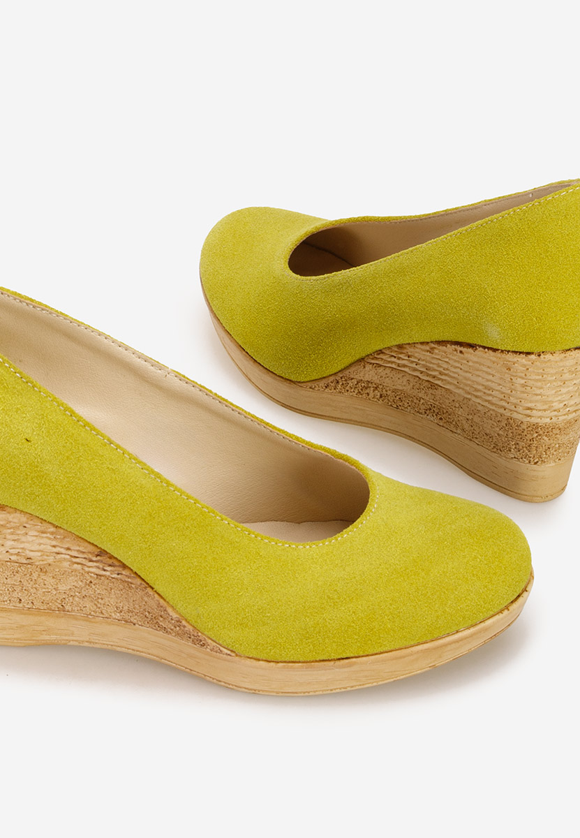 Žlutá lodičky na klínku Zola V3