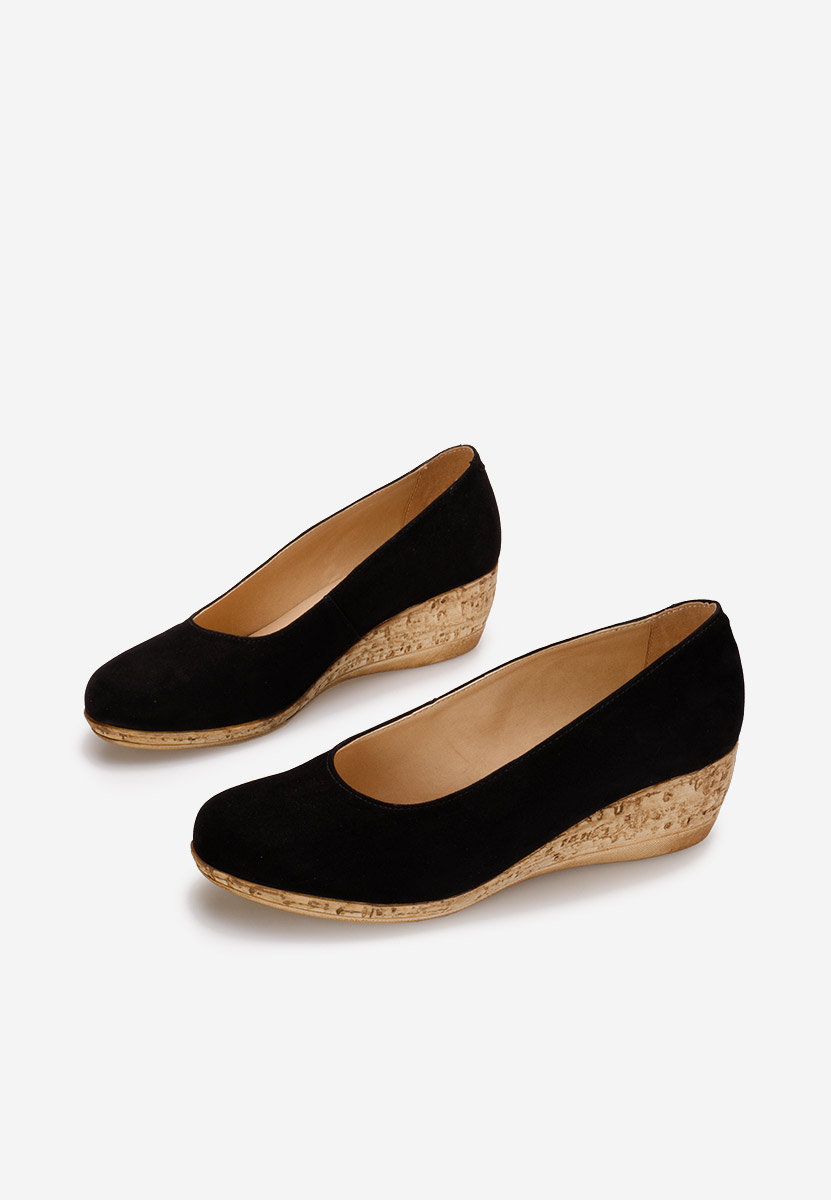 Černé lodičky na klínku Sonia