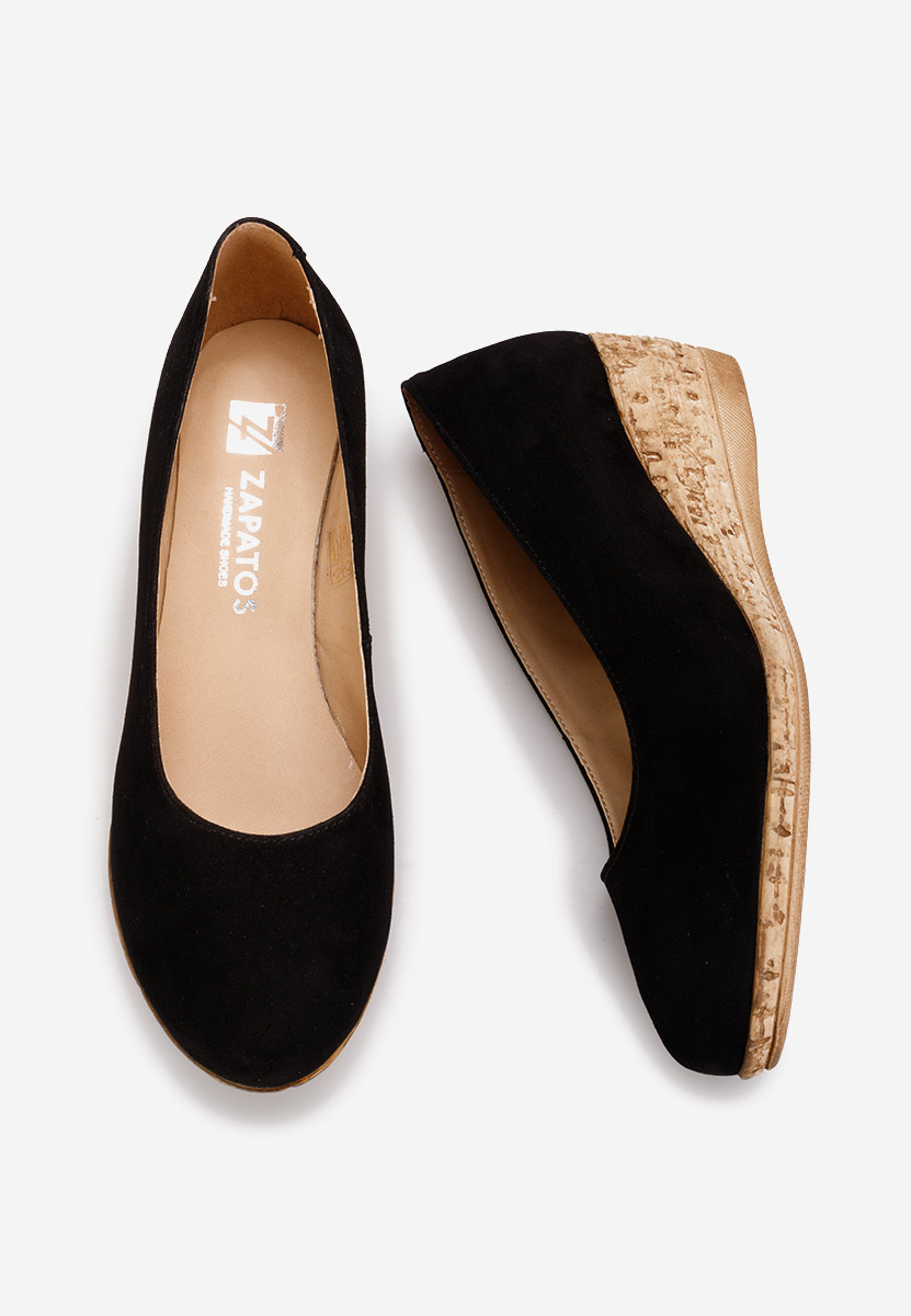 Černé lodičky na klínku Sonia