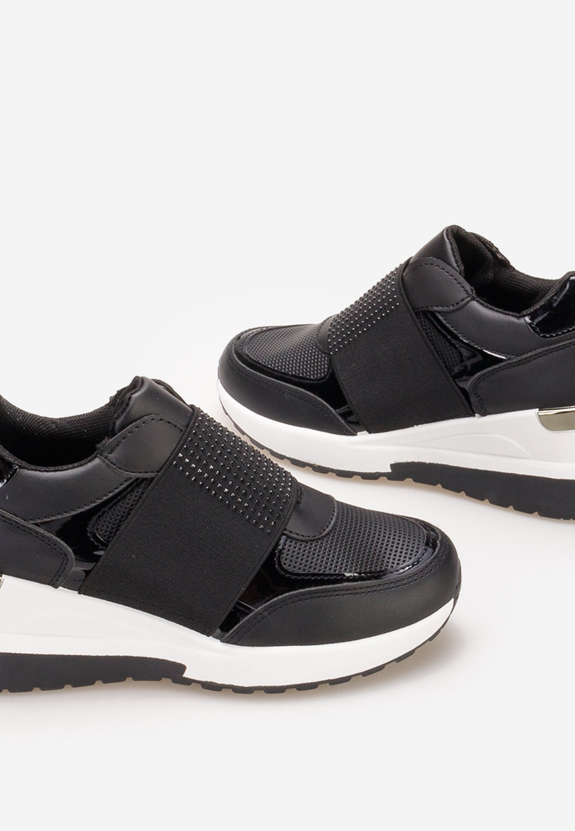 Černé dámské tenisky na klínku Valesca