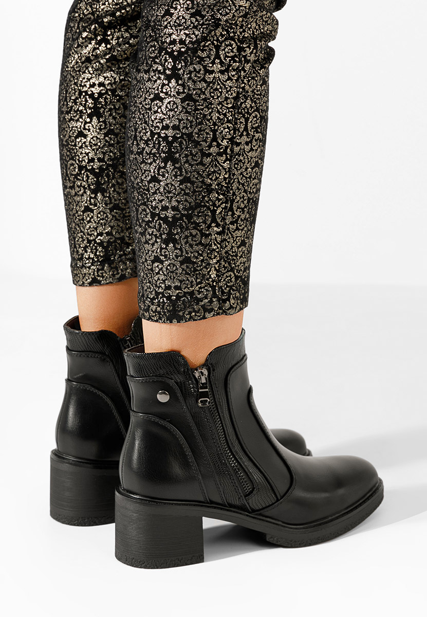 Černé kotníková obuv Caleiaja