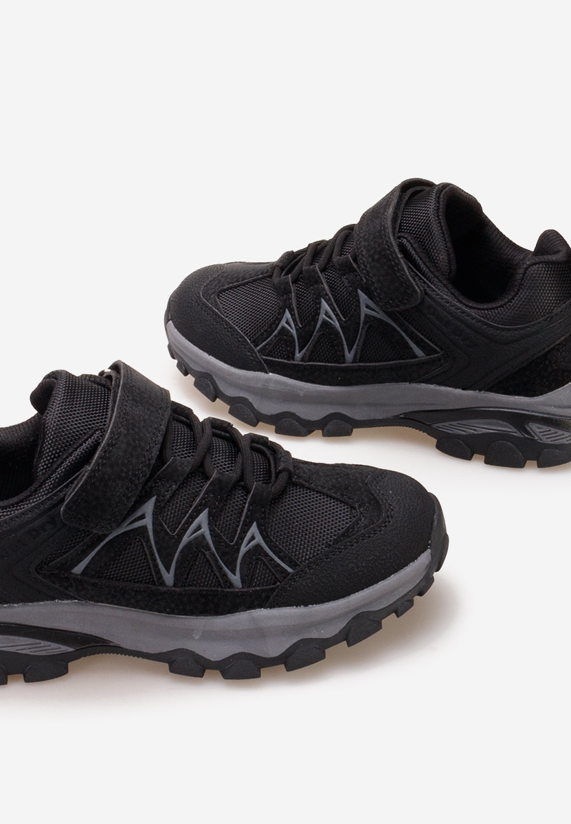 Černé chlapecké tenisky Marli