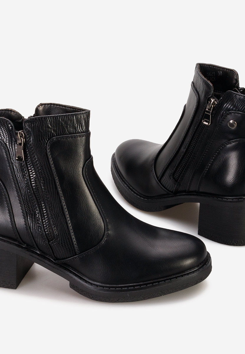 Černé kotníková obuv Caleiaja