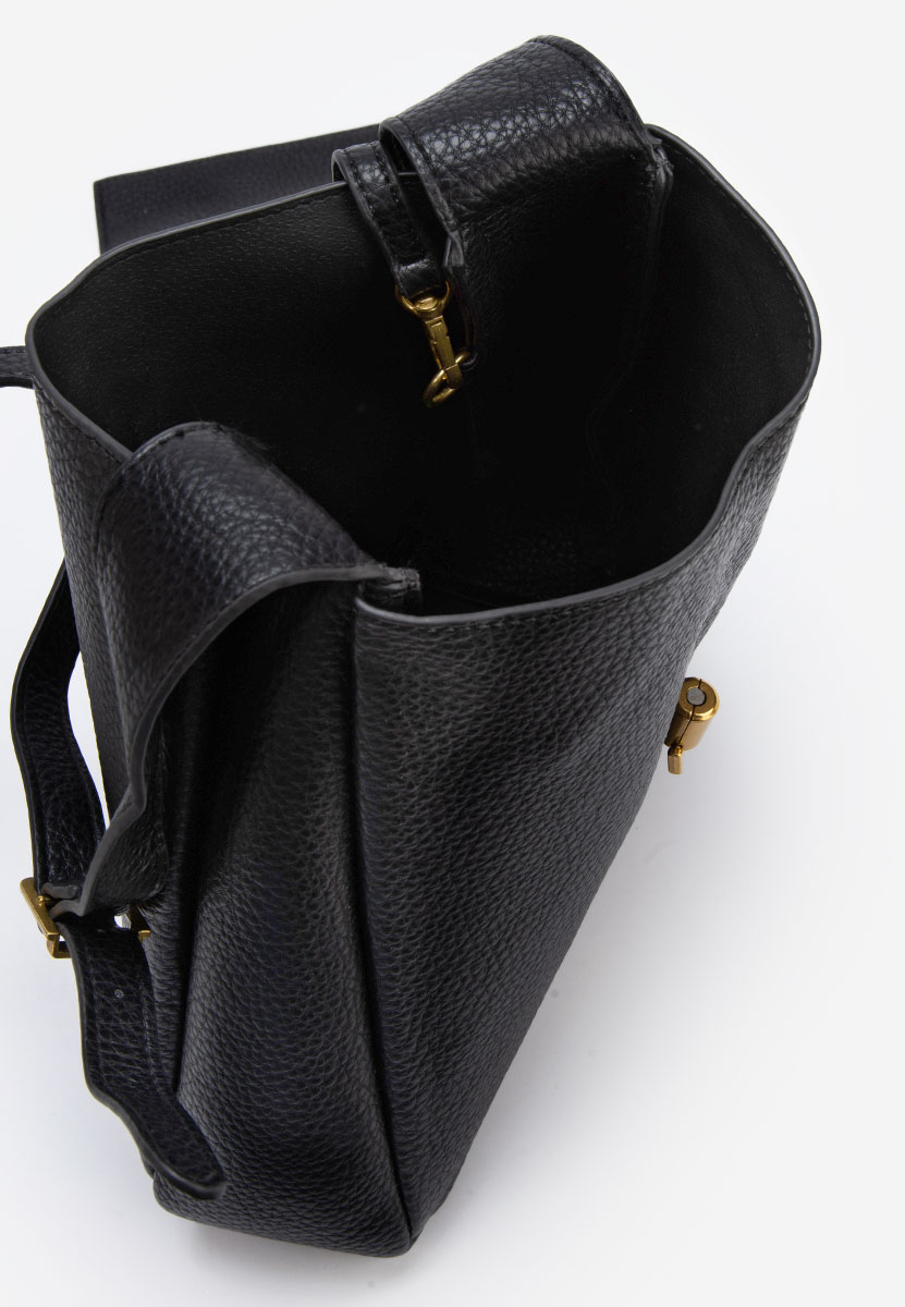 Černá hobo kabelka Nesana