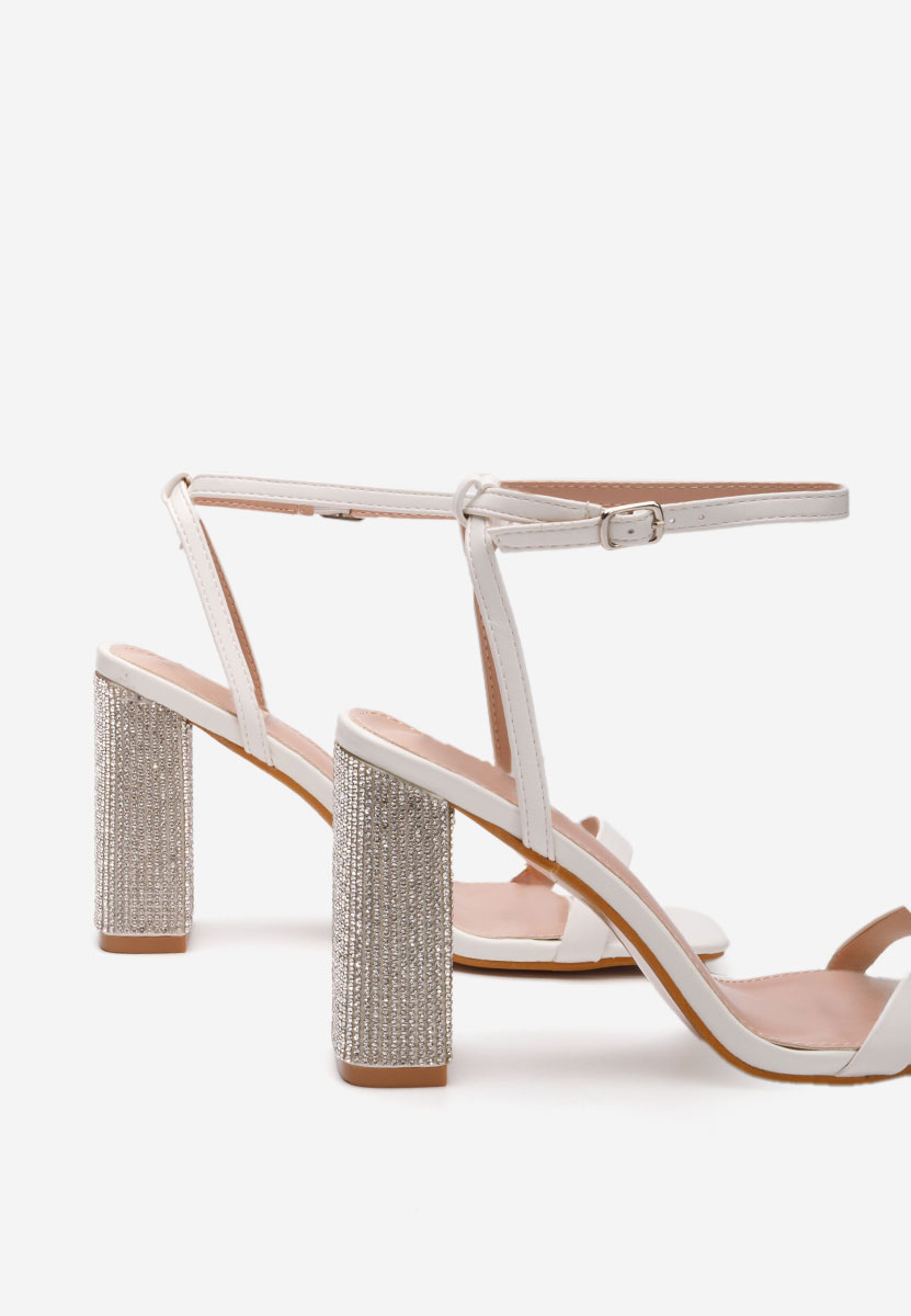 Bílé dámské elegantní sandály Rayna