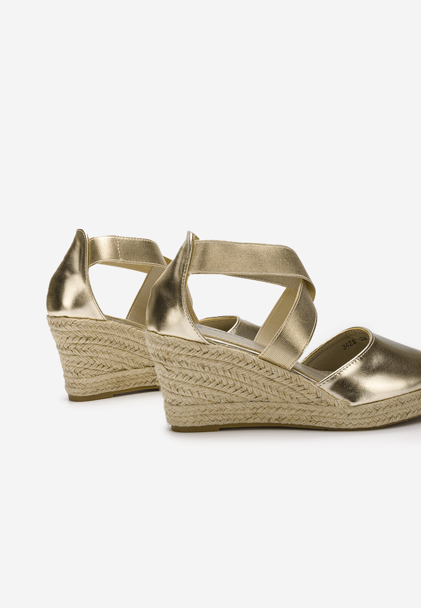 Zlaté sandály na klínku Rosaria