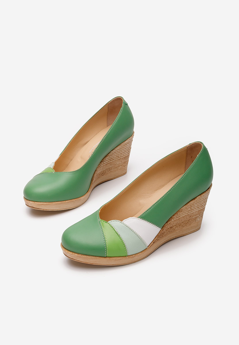 Zelené lodičky na klínku Iryela