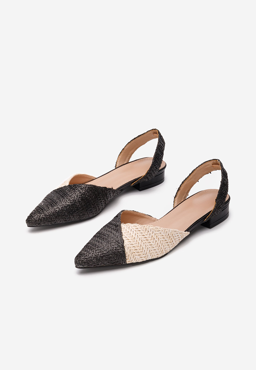 Černé lodičky na nízkém podpatku Amira