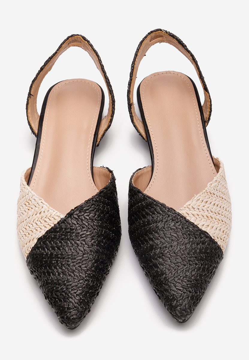 Černé lodičky na nízkém podpatku Amira