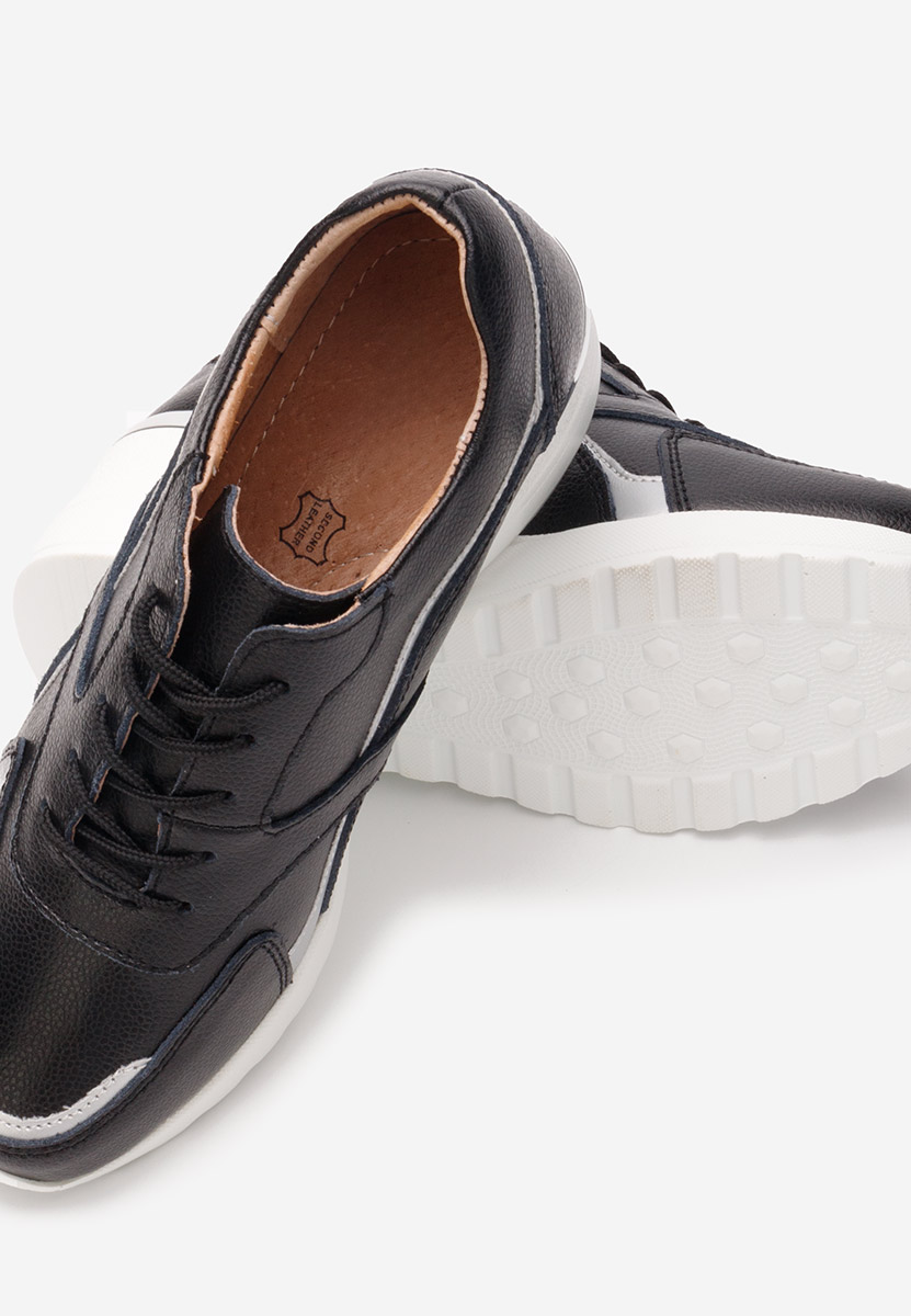 Černé kožené dámské sneakersy Nayra