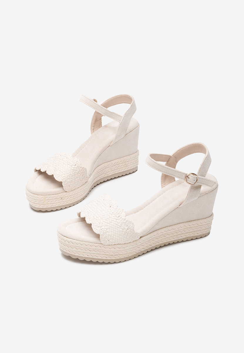 Bílé sandály na klínku Miliana