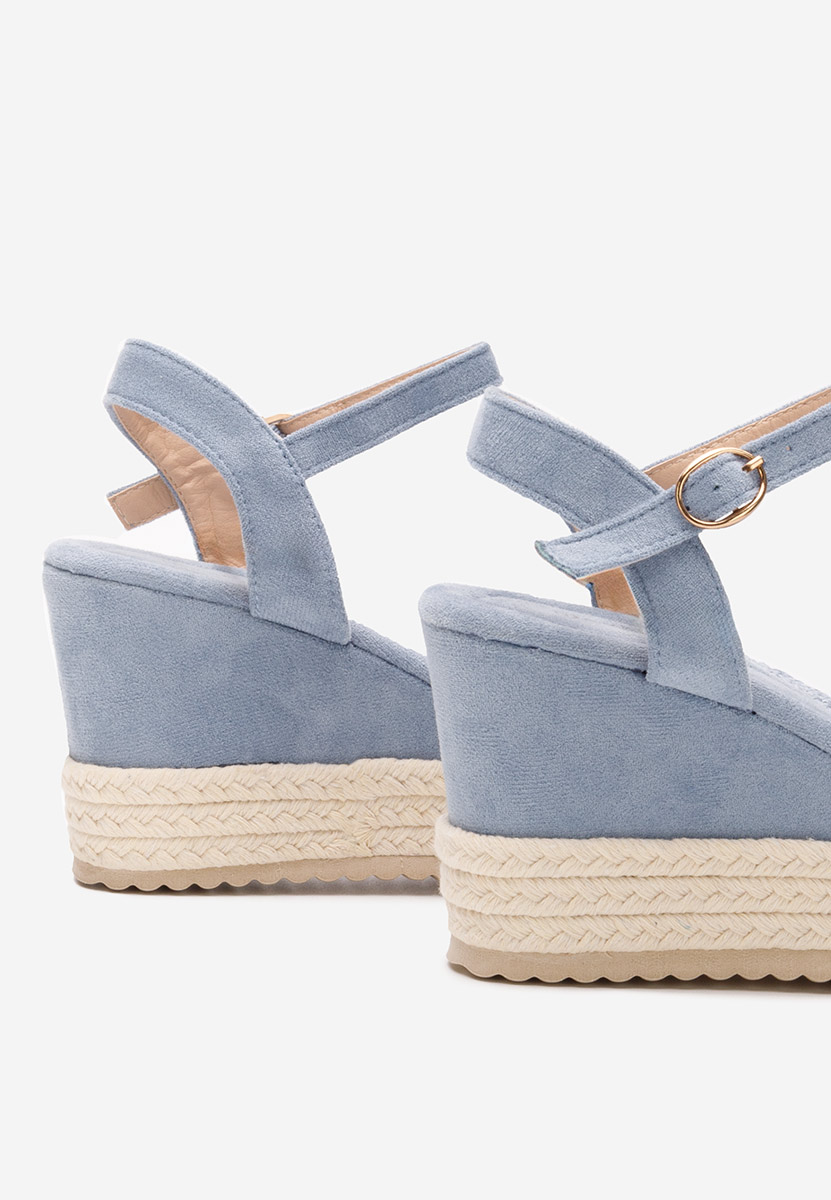 Svetlě modré sandály na klínku Miliana
