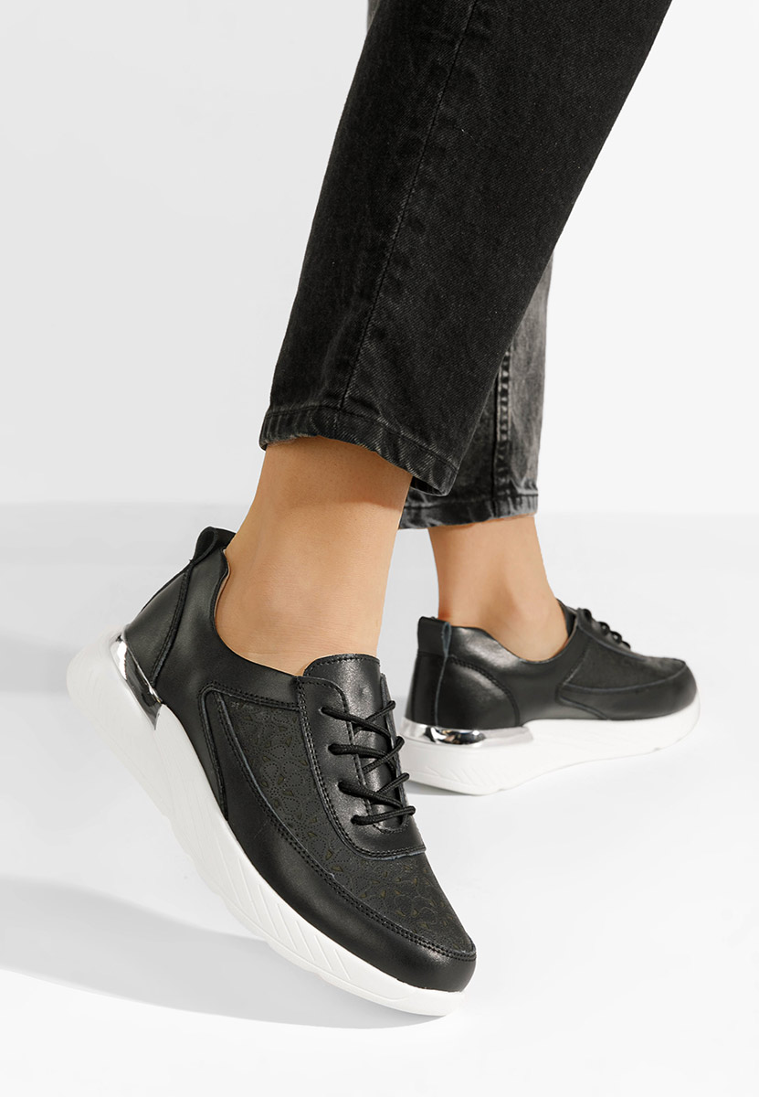 Černé kožené dámské sneakersy Calyse