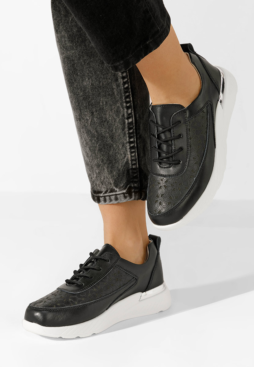 Černé kožené dámské sneakersy Calyse