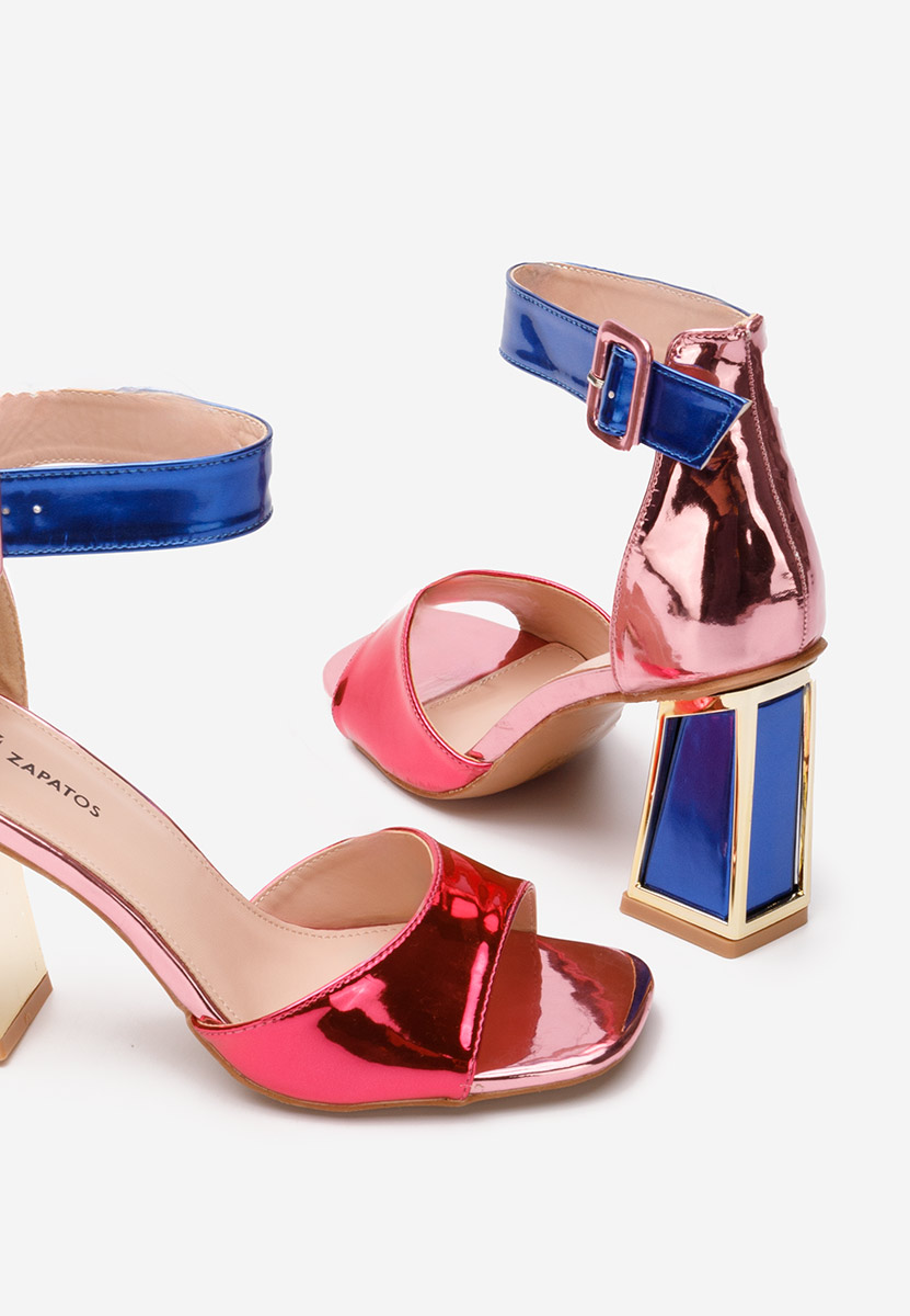 Viacfarebné sandály na podpatku Welia