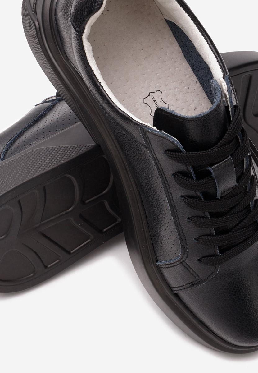 Černé kožené dámské sneakersy Jenina