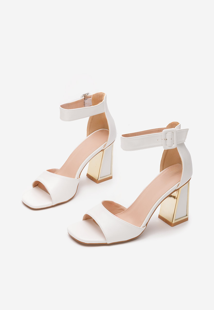 Bílé dámské elegantní sandály Trisa
