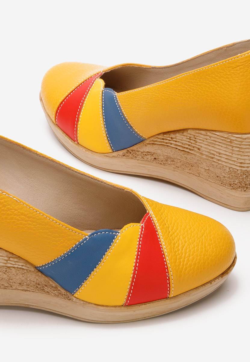 Žlutá lodičky na klínku Iryela