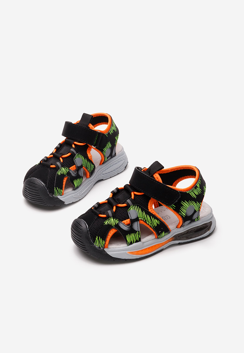 Černé chlapčenské sandály Derick V2