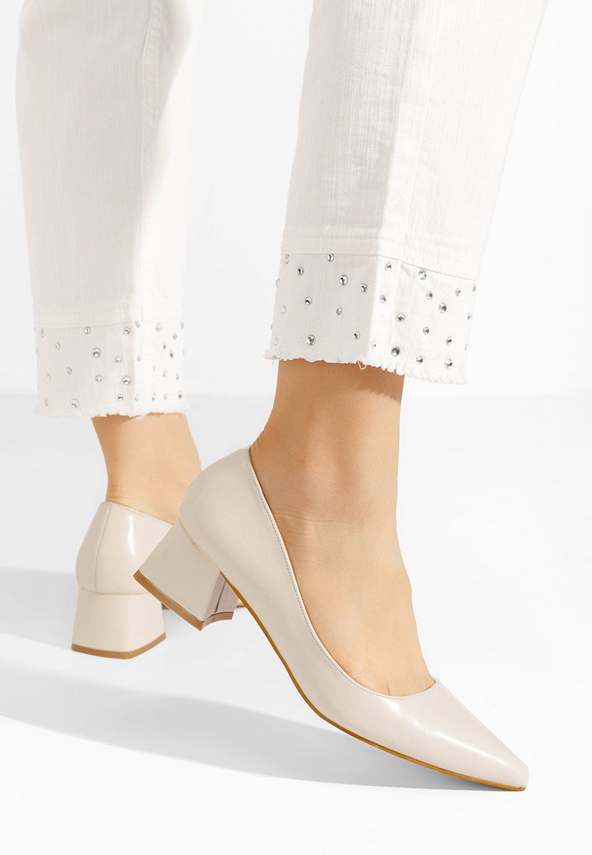 Béžové lodičky na nízkém podpatku Alleva