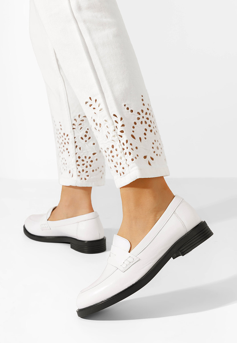 Bílé loafers mokasíny Zalaya