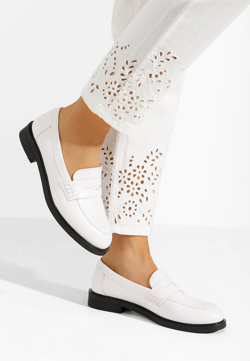 Bílé loafers mokasíny Zalaya